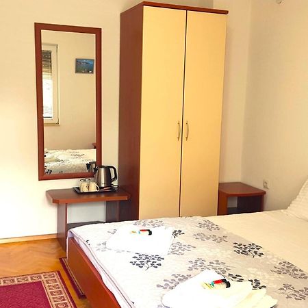 Studio Apartment Lis 奥赫里德 外观 照片