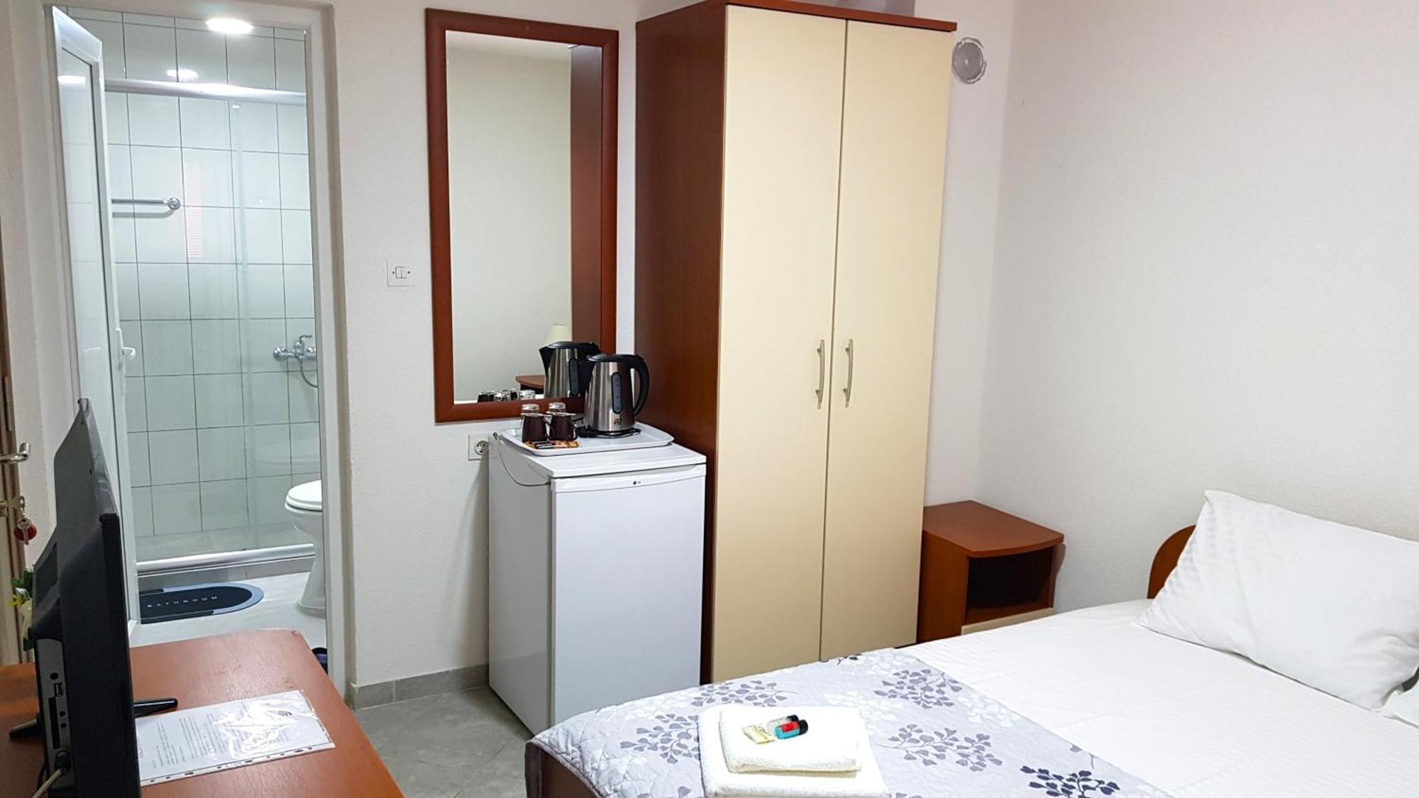 Studio Apartment Lis 奥赫里德 外观 照片