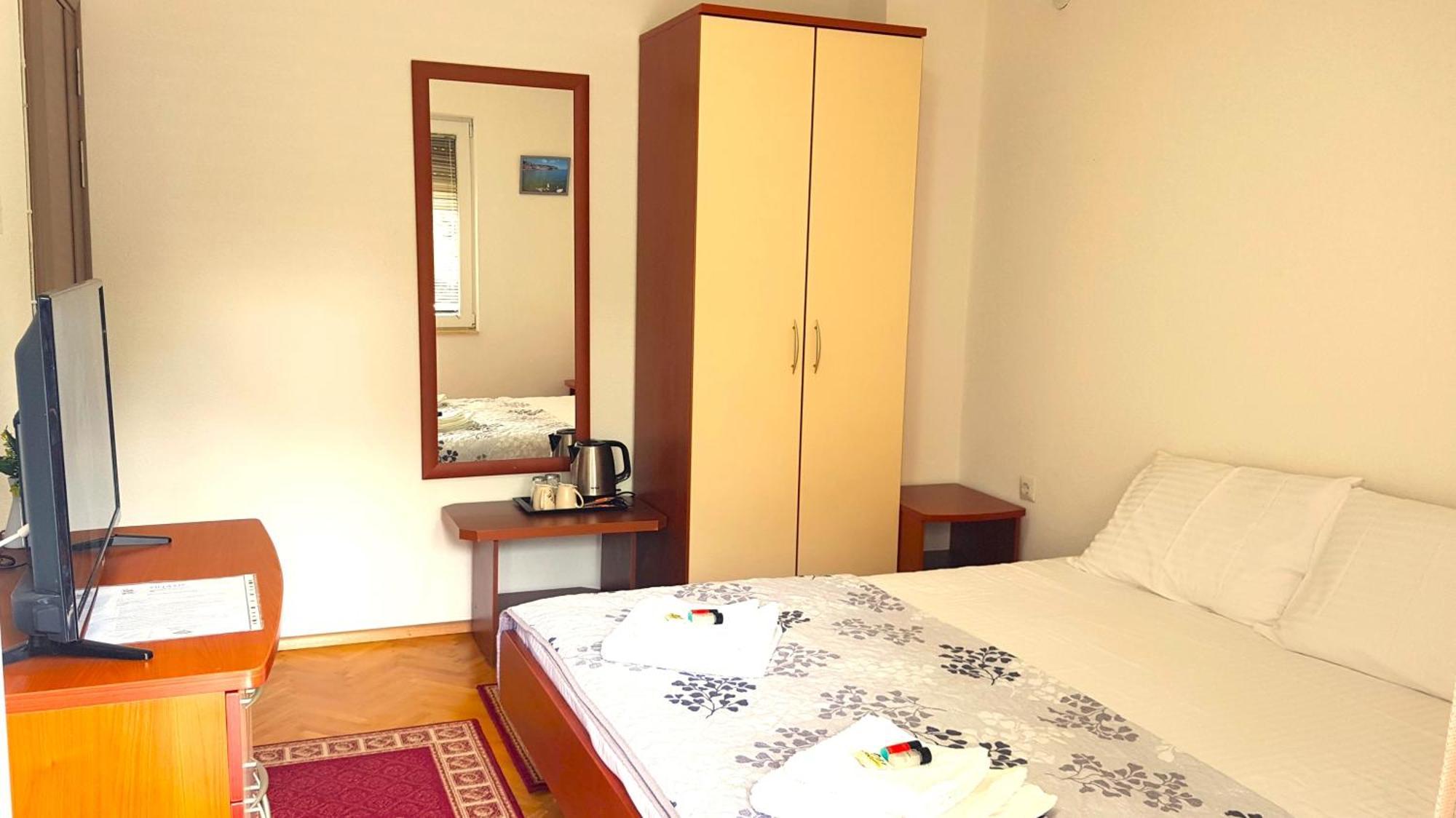 Studio Apartment Lis 奥赫里德 外观 照片