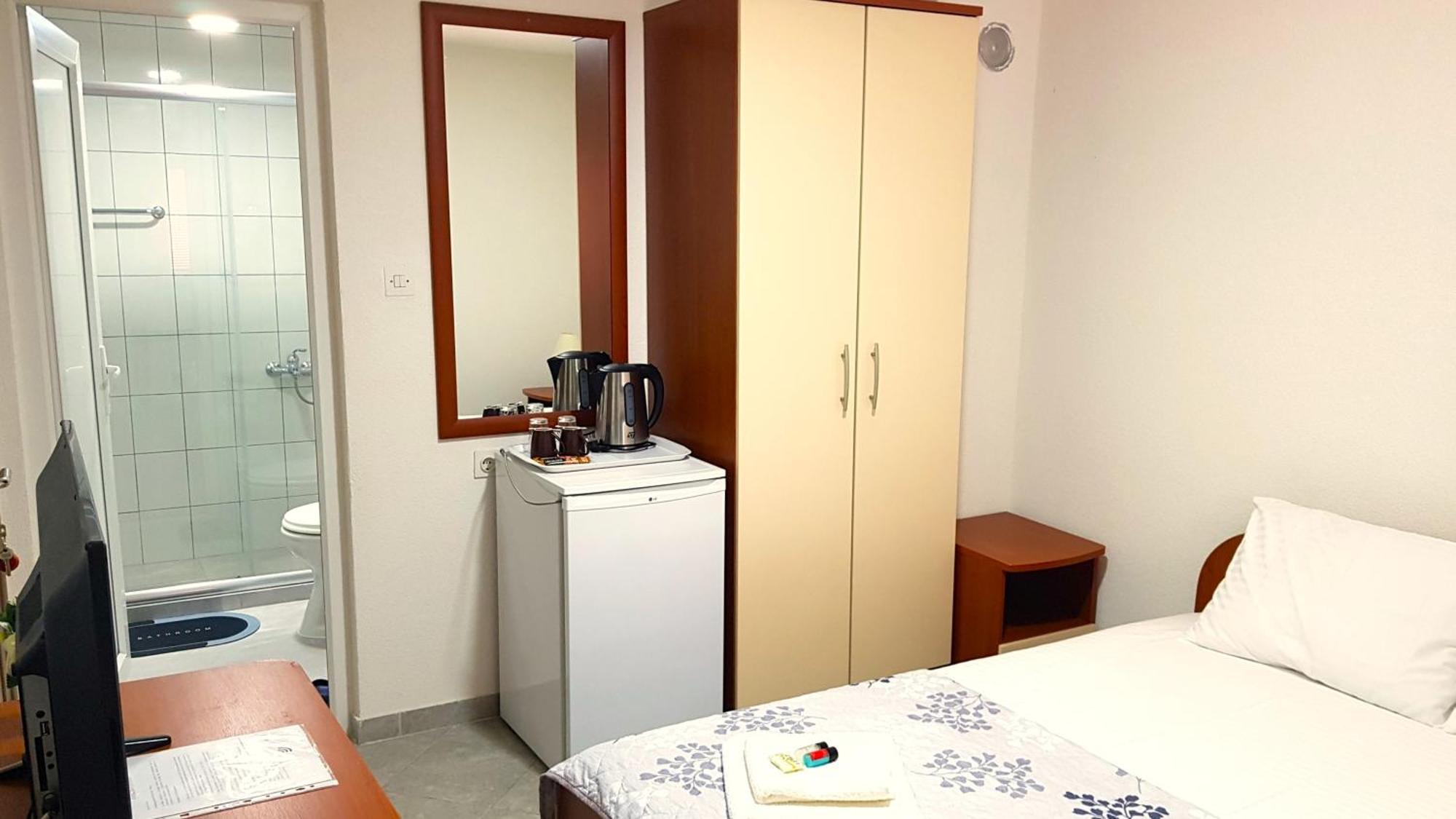 Studio Apartment Lis 奥赫里德 外观 照片